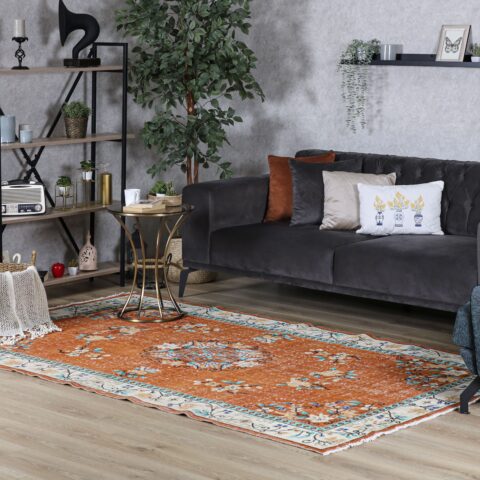 Vintage El Dokuma Halı