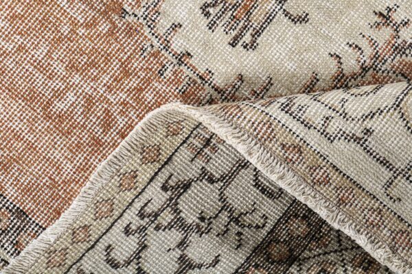 Vintage El Dokuma Halı