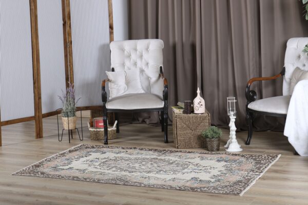 Vintage El Dokuma Halı