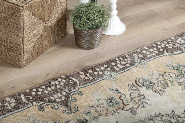 Vintage El Dokuma Halı