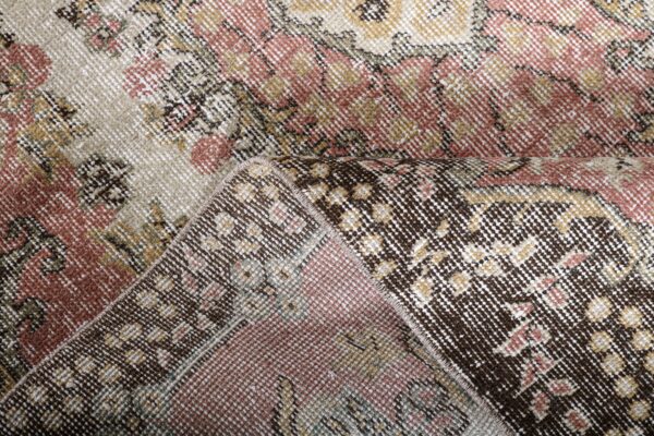 Vintage El Dokuma Halı