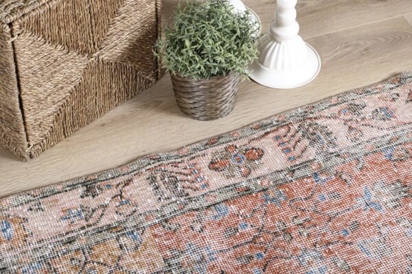 Vintage El Dokuma Halı