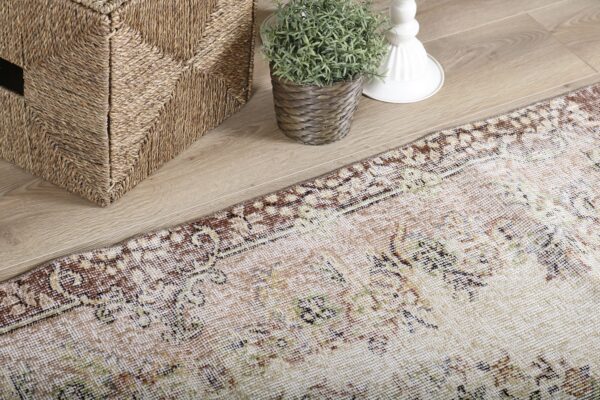 Vintage El Dokuma Halı