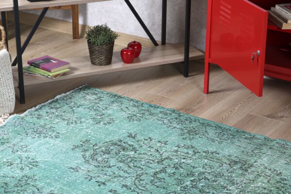 Vintage El Dokuma Halı