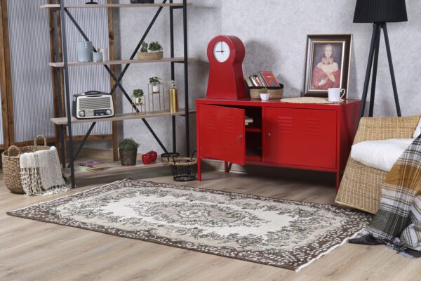 Vintage El Dokuma Halı